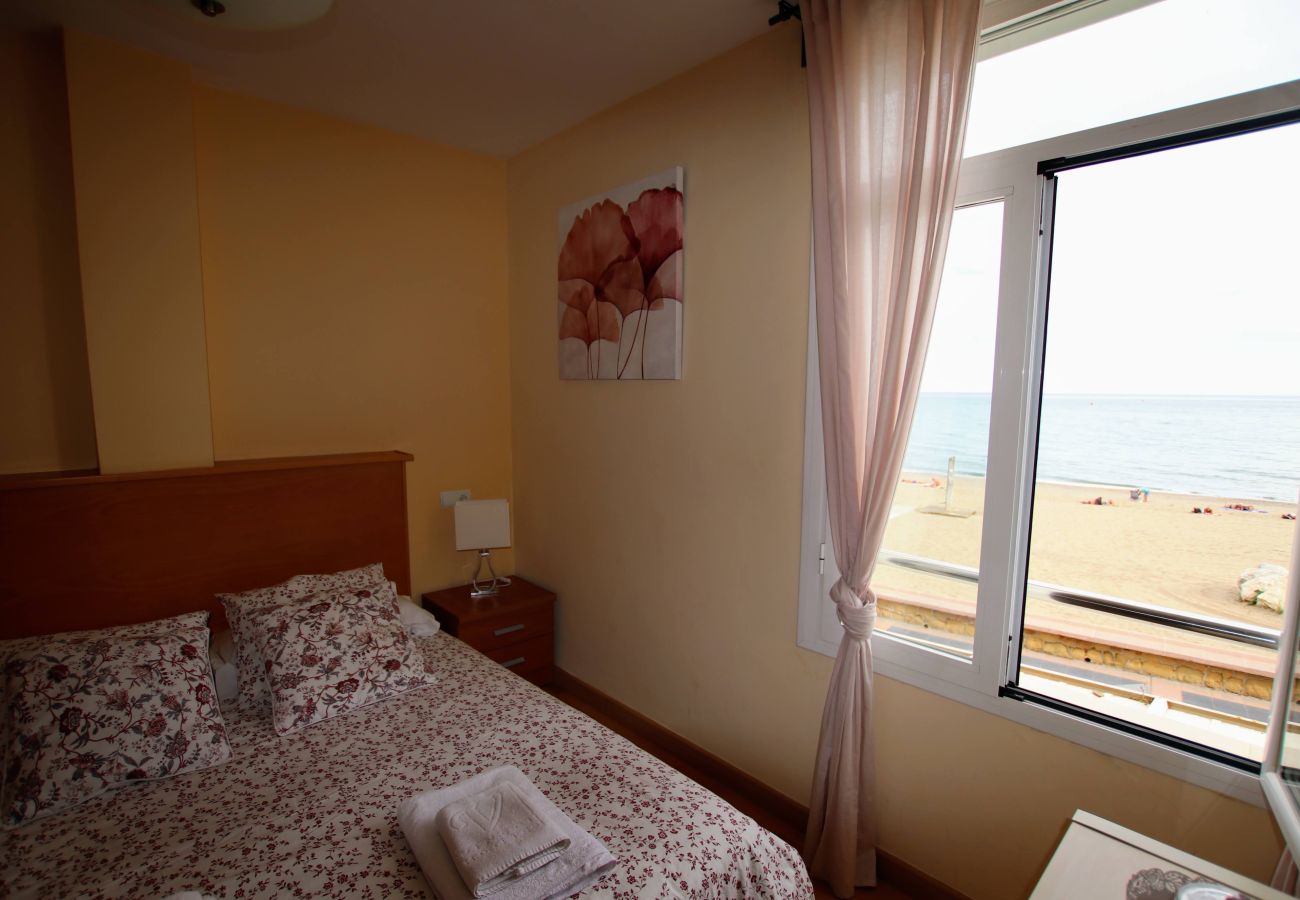 Apartamento en Torremolinos - TESS Apartamento Frontbeach La Roca Chica